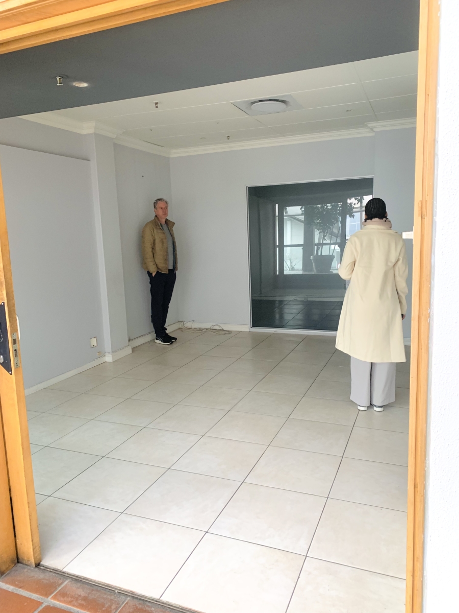 To Let commercial Property for Rent in Claremont Upper Western Cape